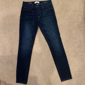 DL Florence instasculp jeans. Sz 29 Dark wash. Never worn. Excellent condition.